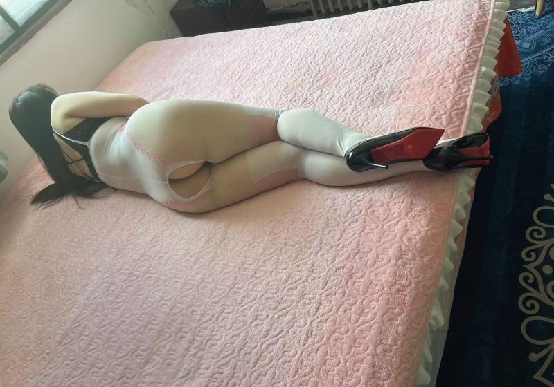 潘家园肥臀辣妈 1