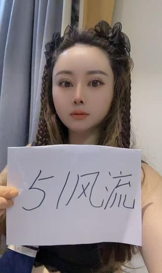 洪山服务系老师小冉