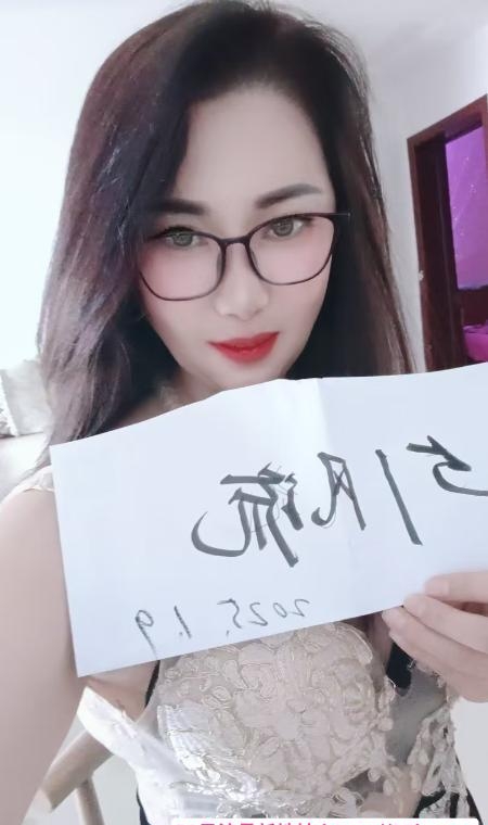 温柔少妇津南吾悦 1