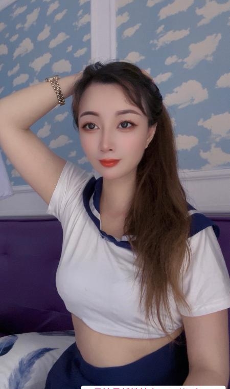 服务型菲菲老师 1