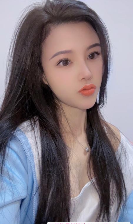梅花园依依 1