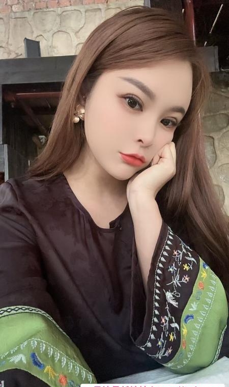 白云淼淼 1