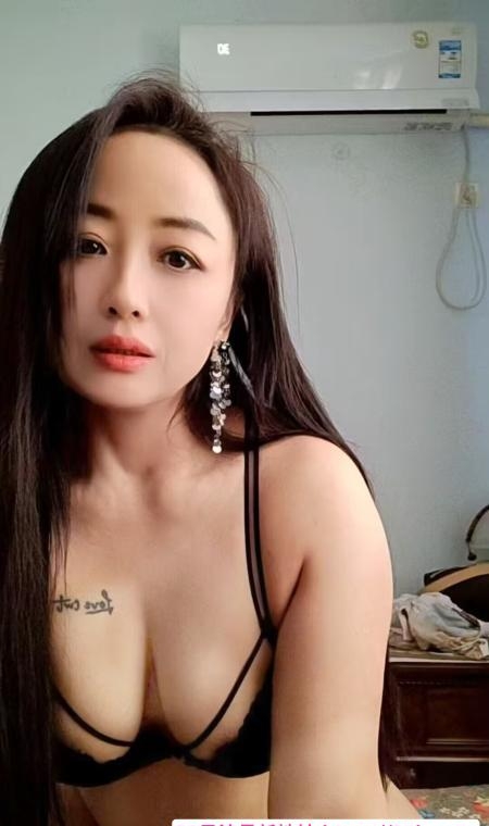 少妇骚B大长腿 1