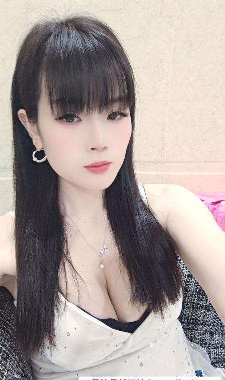 越秀御姐艳艳 1