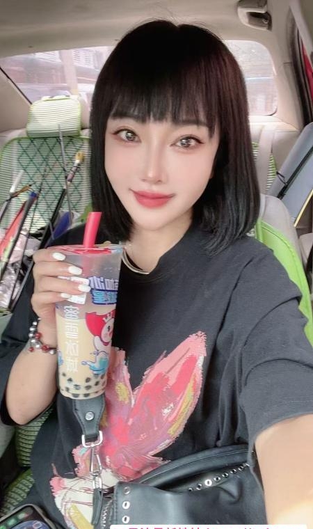 塘沽朵朵 1