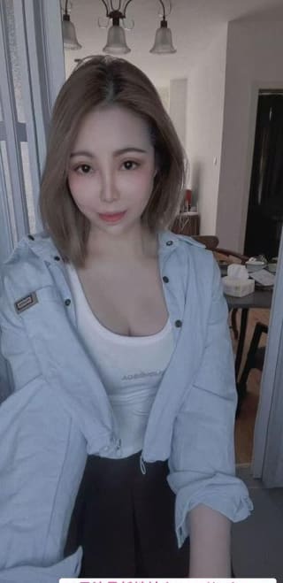 河北大胸美女泡泡