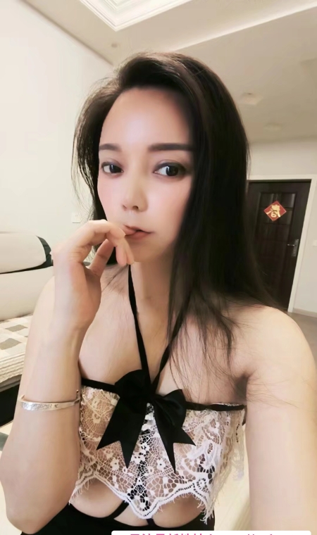 黄泥滂气质熟女 2