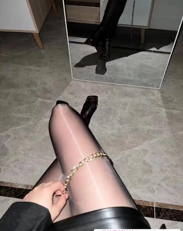 河西过年不打烊少妇 2