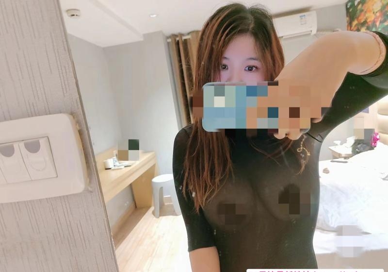 汉口大胸小姐姐 2