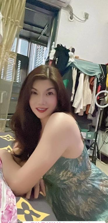 海珠抓龙筋少妇 2