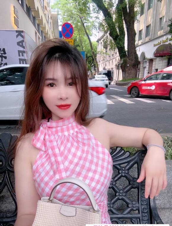 海珠区大胸人妻少妇 2