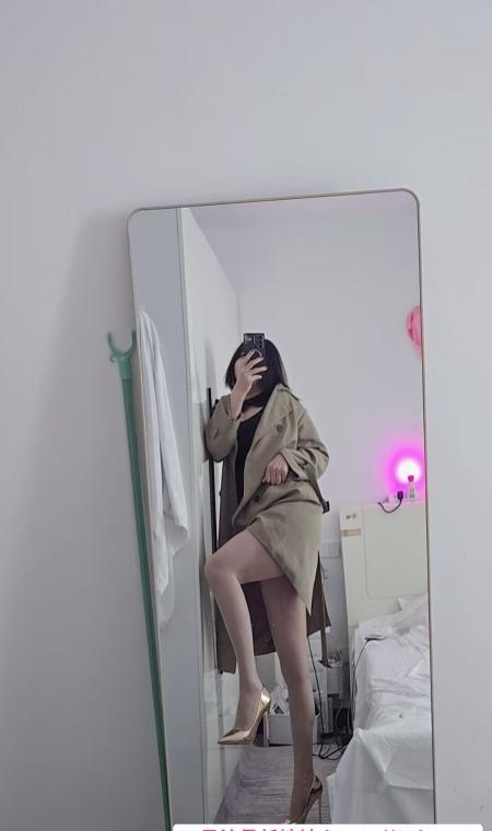 观音桥丝足少妇 2