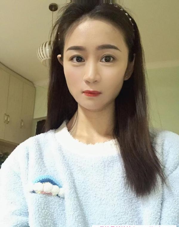 南坪美女 2