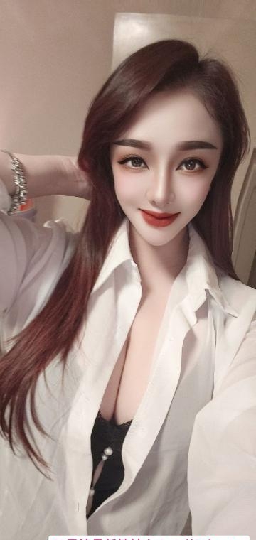 潘家园大奶小姨子 2