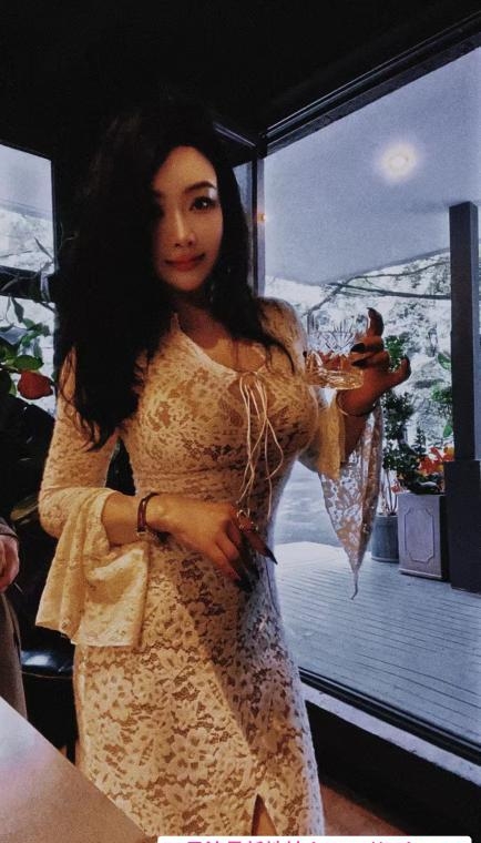 南岸区兼职白领贵妇 3