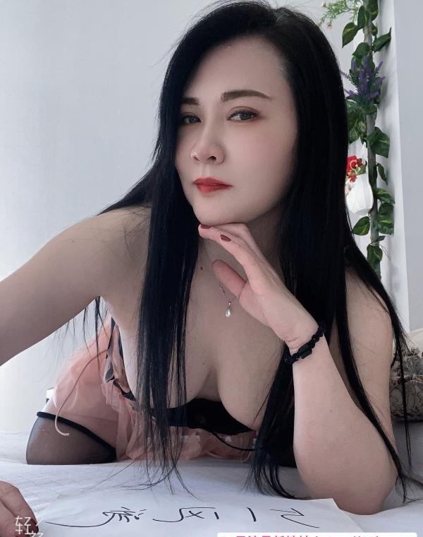 西青真骚一女的 3