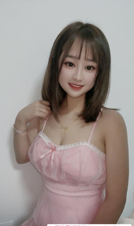 白云丰满莓莓 3