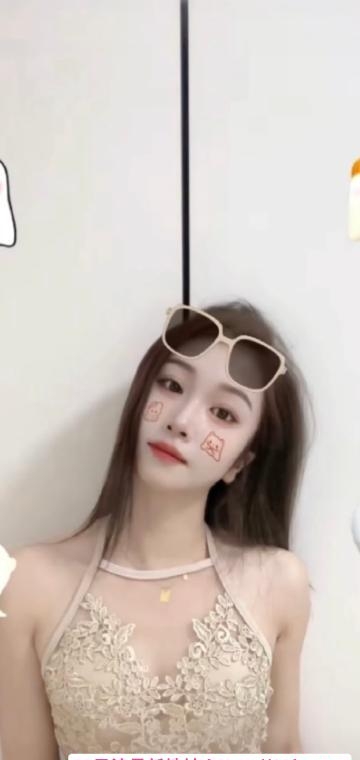 白云高挑气质美女 3