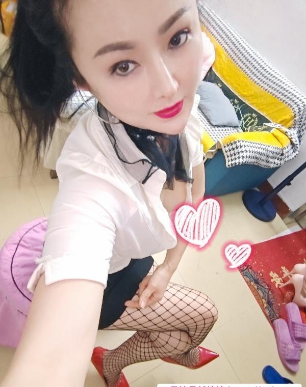 玩SM骚妇 3