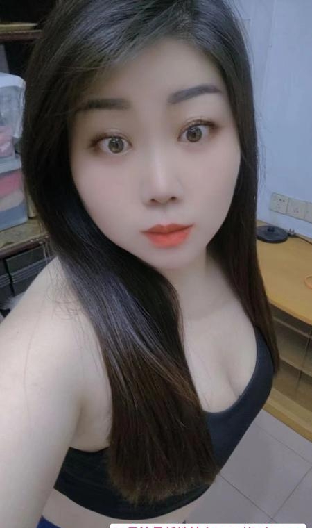 三刷巨乳衣衣 4