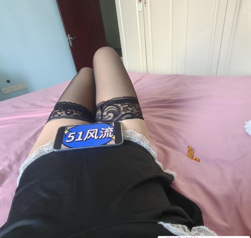 火炉长腿制服御姐 1