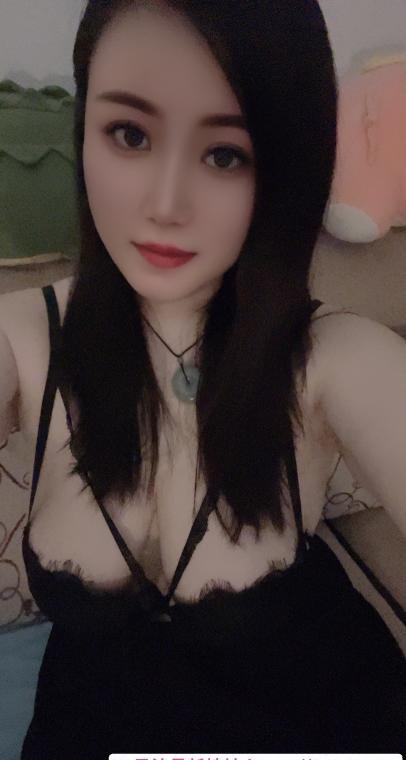 大波白云少妇 1