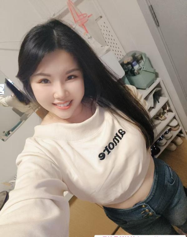 翘臀诱人悦儿 1