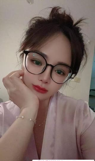 上城大奶涵涵
