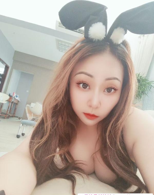 天河兔女郎小柔 1