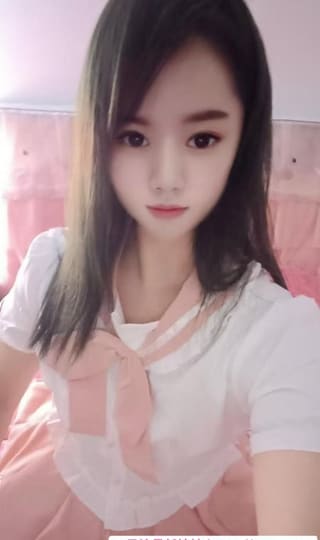 光谷馨馨小妞