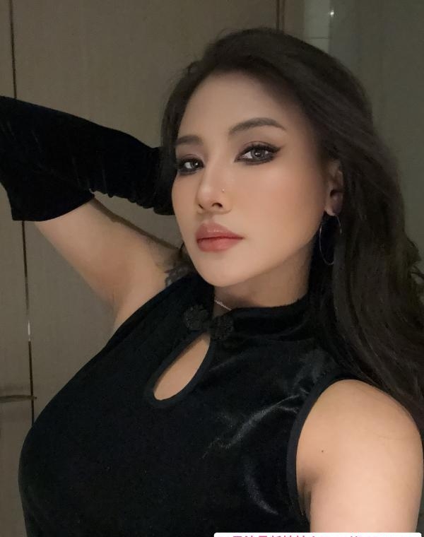 萧山会跳舞妖娆御姐 1