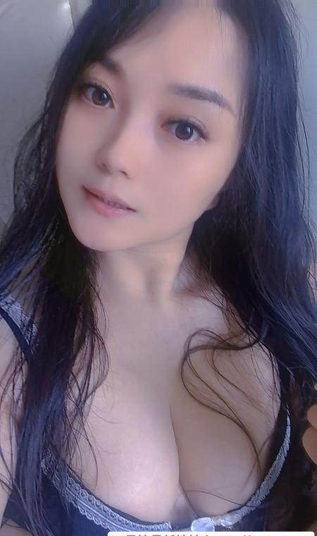 苗条服务系少妇 1