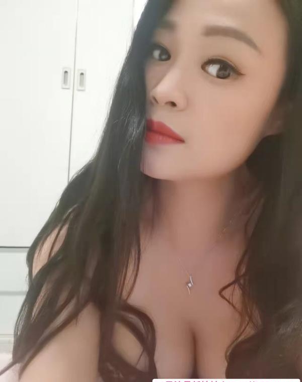 拱墅轻熟少妇 1