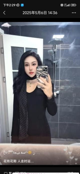 颜值嫩模小姐姐