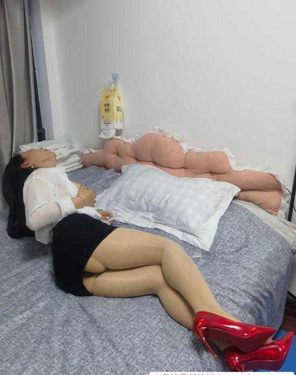 福田风骚御姐 1