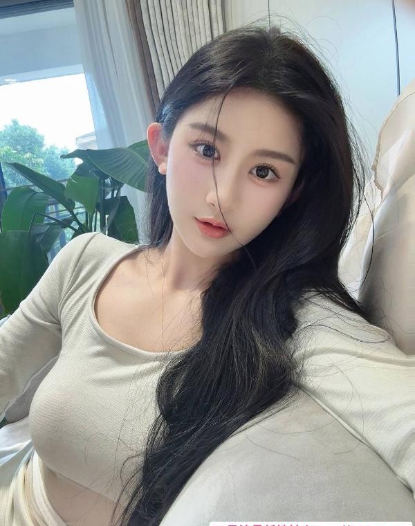 静安颜值瑜伽老师CC 1