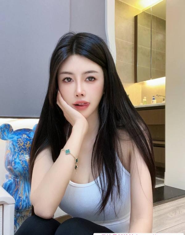 性感大胸身材好妹子 1