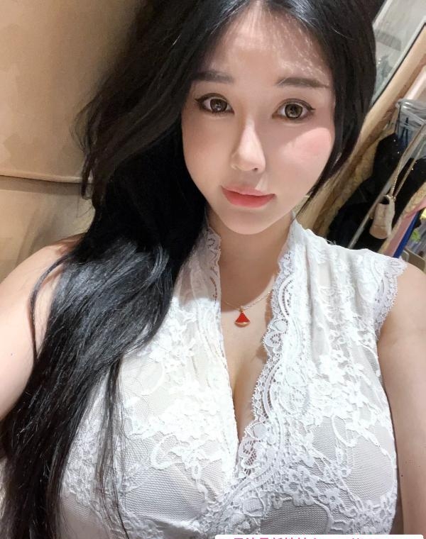 光谷大奶丝袜 1