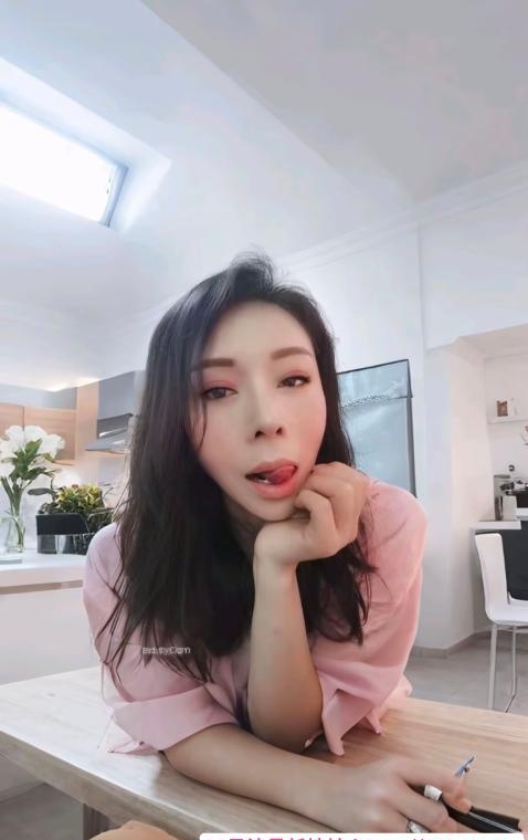 海珠少妇 1