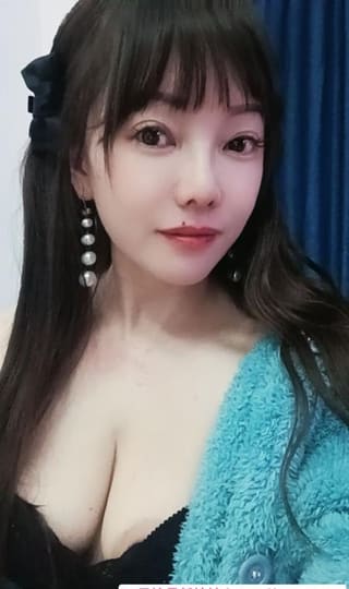 挺有感觉的熟女
