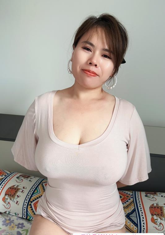 肥臀奶牛 1