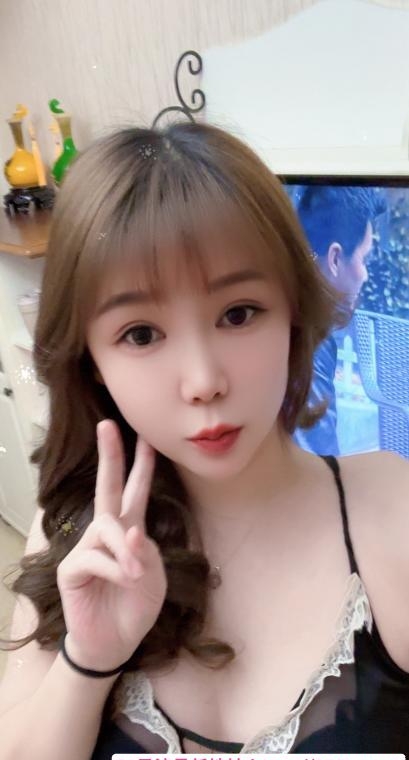 性感丰满小骚货 1