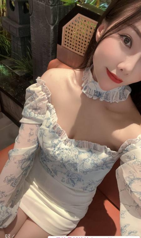 南山美女菲菲 1