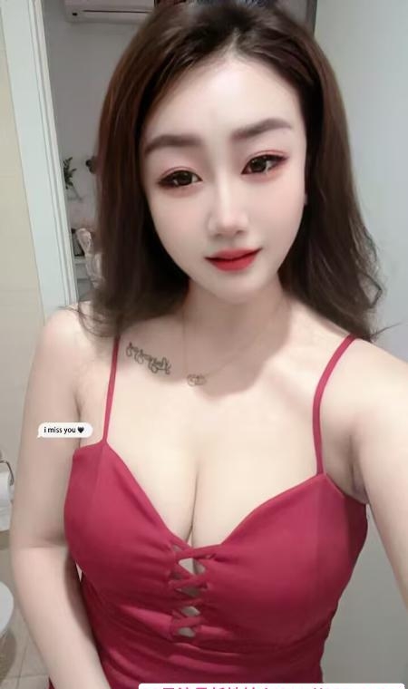 年轻的大胸小姐姐 1