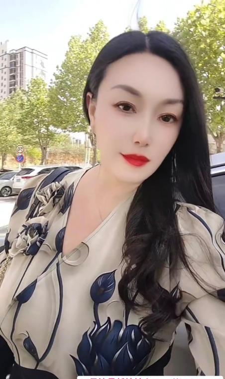 回食王家湾熟女玫瑰姐 1