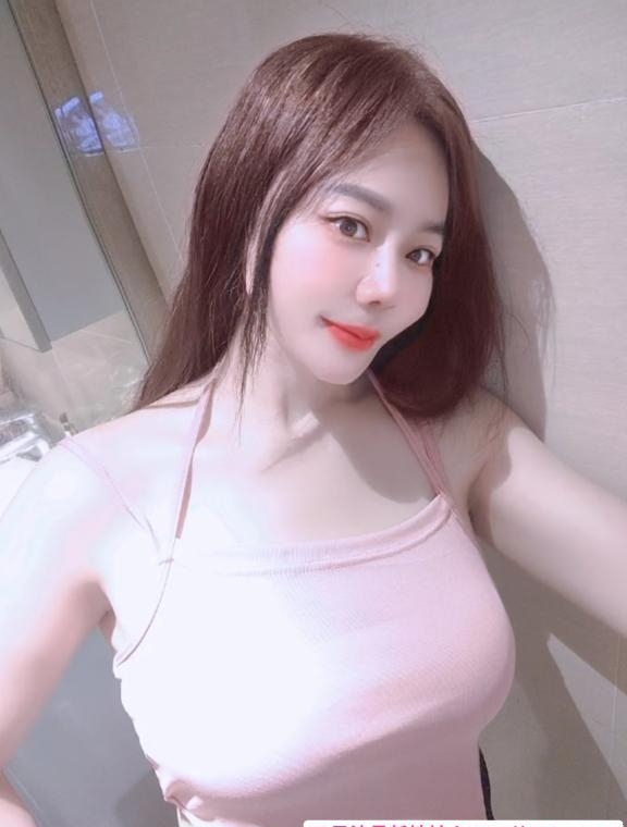 三通潮喷妹子 1