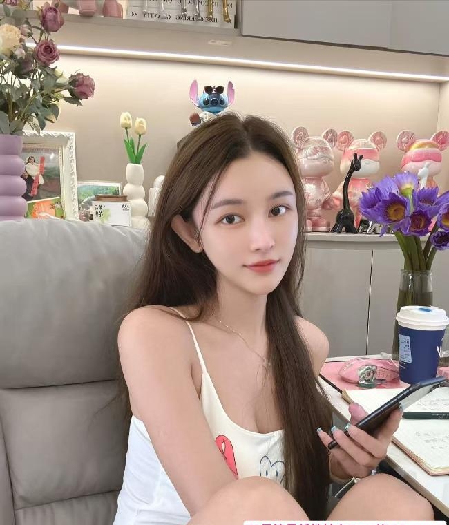兼职妹秋秋 1