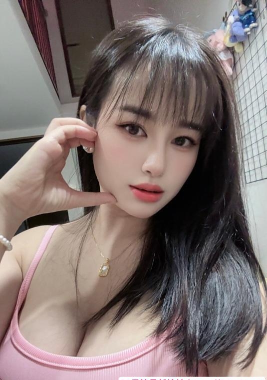 龙岗巨乳气质美女 1