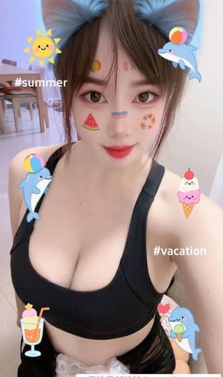 二战白嫩大奶小甜心