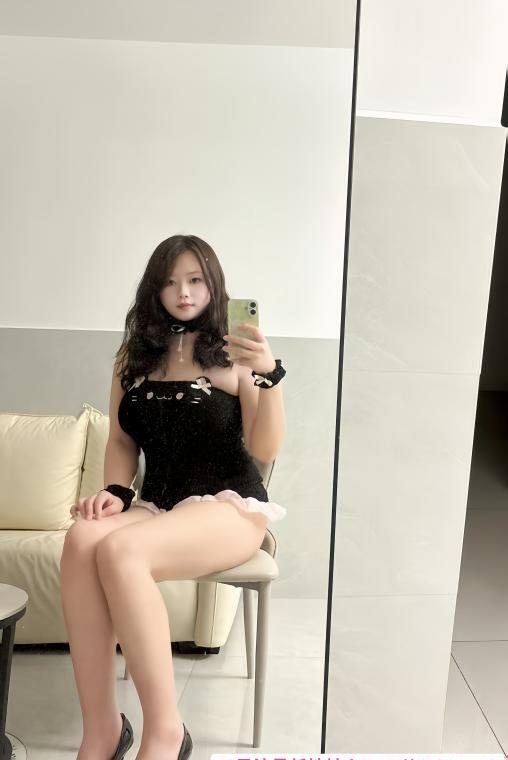 BBW嫩妹小妖 1